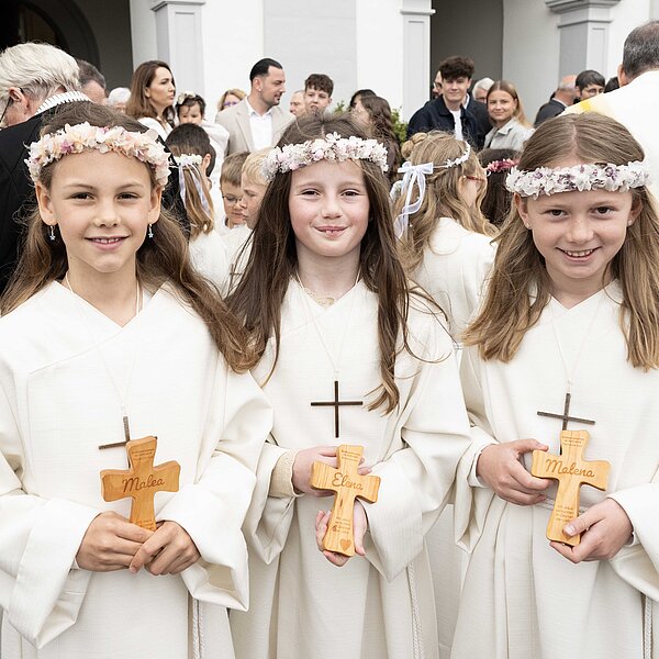 
									Ihr erster «Leib Christi» –Erstkommunion 2026: Bild 6
								