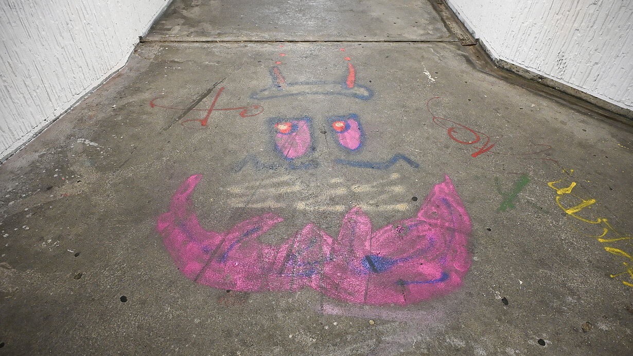 165798_165800.jpeg