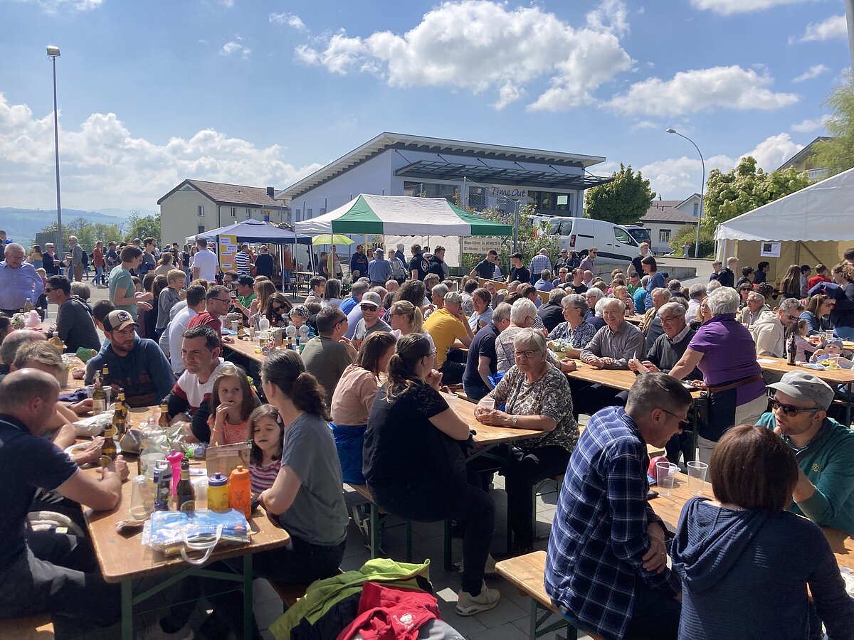 fest-f-rs-dorf-bleibt-erhalten
