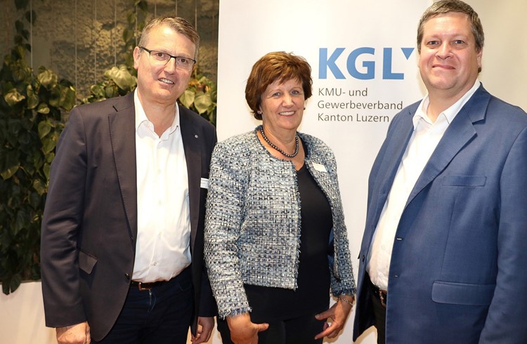 Thomas Burgherr (SVP), Ida Glanzmann (Die Mitte) und KGL-Präsident Peter With (von links).  (Foto zVg)