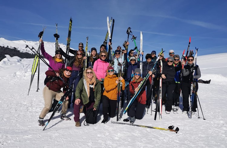 Die Turnerinnen des SVKT Hellbühl hatten sichtlich Spass im Skiweekend. (Foto zvg)