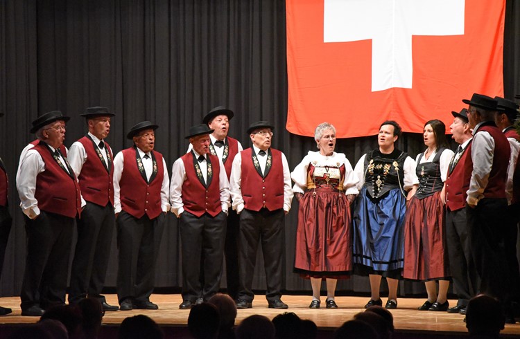Der Jodeklub Sursee geht mit dem Lied «Z’Alp» von Willi Valotti ans Zentralschweizerische Jodlerfest in Andermatt. (Foto Geri Wyss)