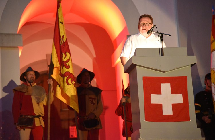 Der Sempacher Stadtpräsident Jürg Aebi hielt eine 1.-August-Rede mit starker politischer Färbung. (Foto Geri Wyss)