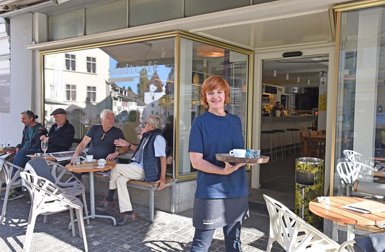 Ursula Koller vom Stadtcafé Sursee freut sich über das Entgegenkommen der Stadt Sursee. (Foto Roseline Troxler)