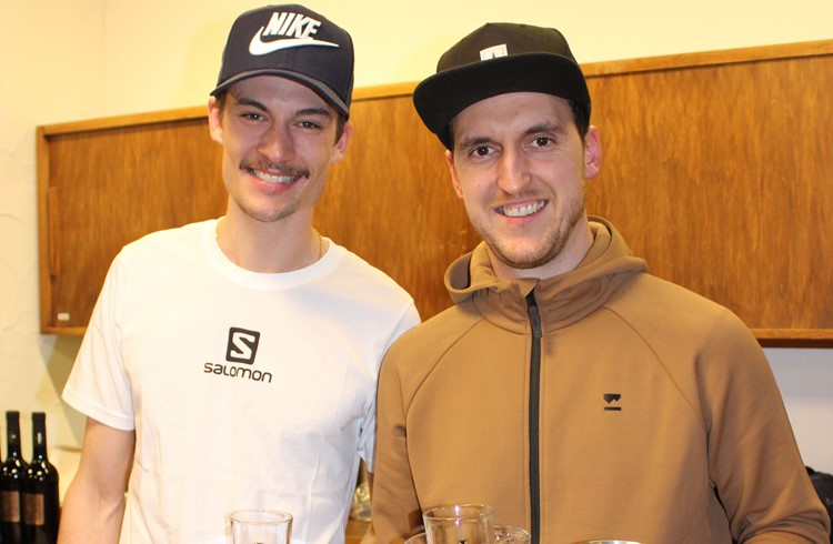 Der diesjährige Clubmeister Stephan Häfliger (rechts) gewann gegen Silvan Schaller mit einem Vorsprung von 19 Hundertstelsekunden. (Foto zVg)