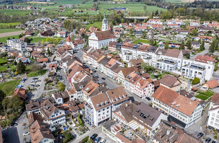 Die Stadt Sempach setzt sich dafür ein, Beruf und Familie besser vereinbar zu machen. (Foto Manuel Arnold/Archiv)
