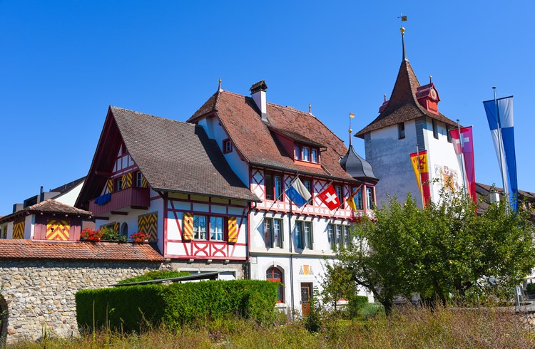 Sempach zieht mit seinem mittelalterlichen Auftreten Touristinnen und Touristen an. (Foto Geri Wyss)