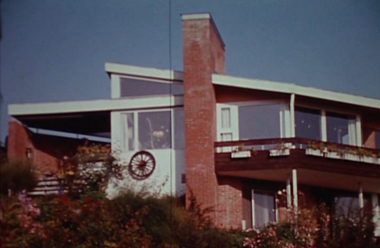 Das für seine Zeit moderne Haus an der Hubelstrasse 38 stand auch für die Aufbruchstimmung in den 60er- und 70er-Jahren. (Printscreen Film «Sempach 1969 bis 1973»)