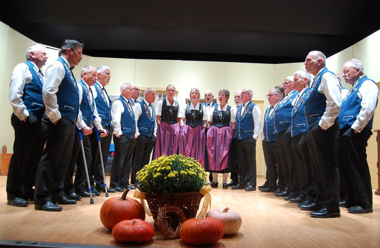 Gefühlvoll und beschwingt zeigte sich der Jodlerklub Hellbühl an seinen Konzerten. (Foto Willi Rölli)