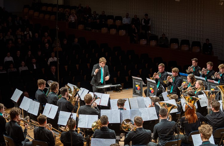 Die Jugend Brass Band Oberer Sempachersee gewann in Luzern am Schweizerischen Brass Band Wettbewerb in der 4. Klasse. (Foto 360DSM)
