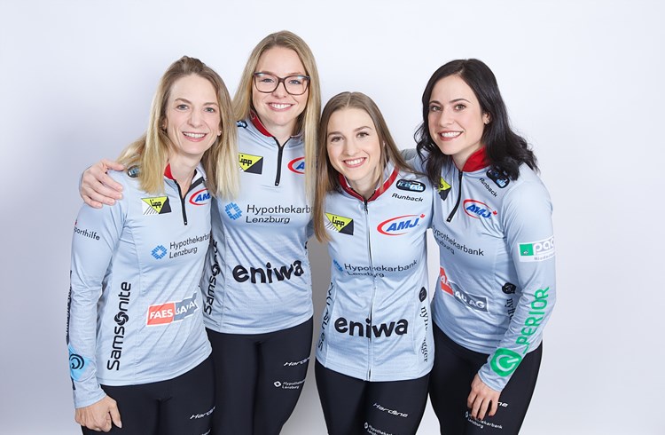 Silvana Tirinzoni, Alina Pätz, Selina Witschonke und Carole Howald im Team-Trikot. (Foto Anil Mungal)