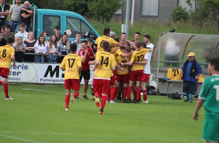 Der FC Sempach hatte am Dienstagabend allen Grund zur Freude. (Foto zvg)
