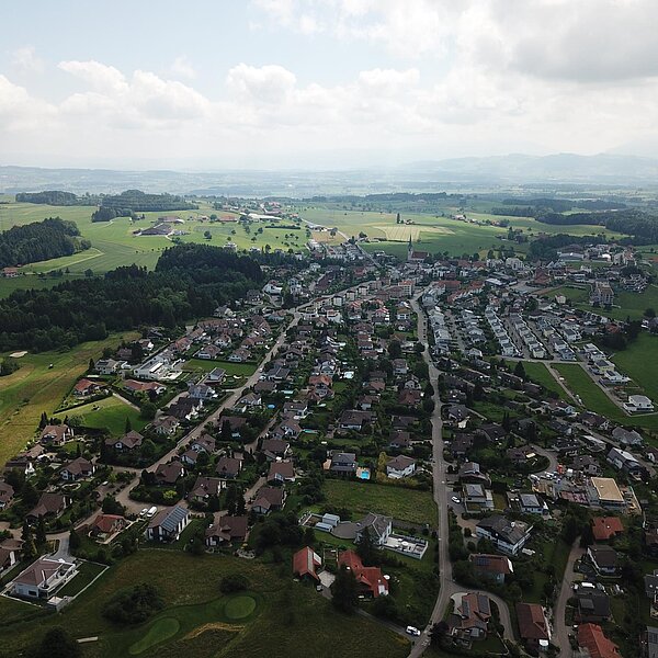 
									Luftaufnahmen Region oberer Sempachersee: Bild 5
								