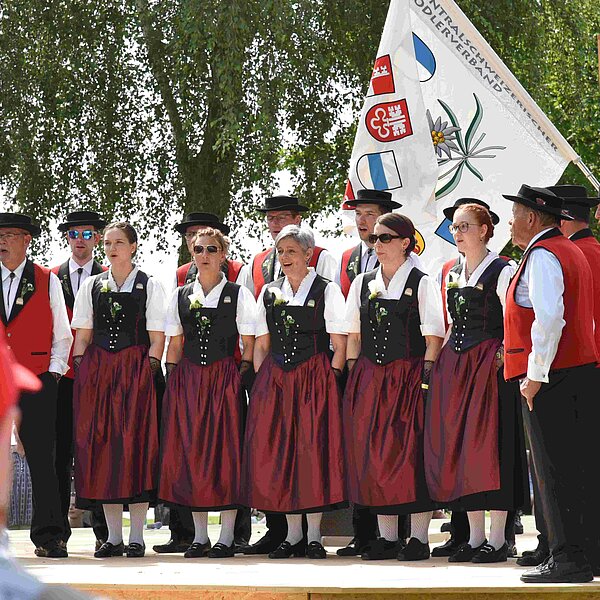 
									65. Zentralschweizerisches Jodlerfest in Sempach: Bild 1
								