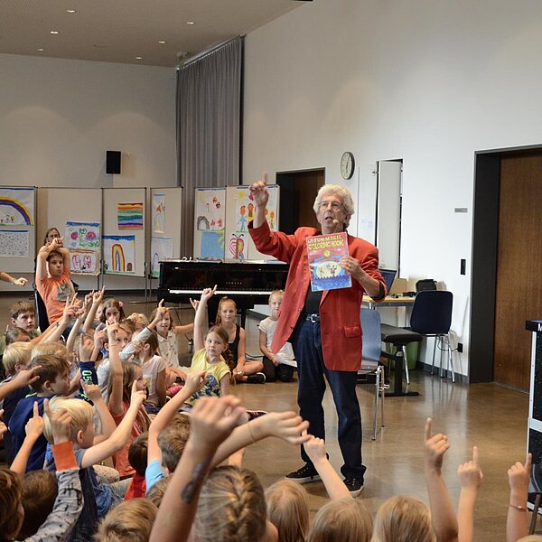 
									Ferienspass NHS Abschlussfest: Bild 1
								