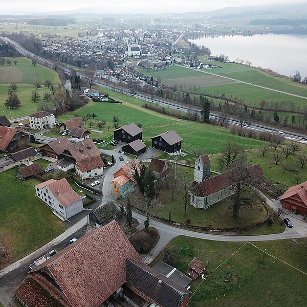 
									Luftaufnahmen Region oberer Sempachersee: Bild 3
								