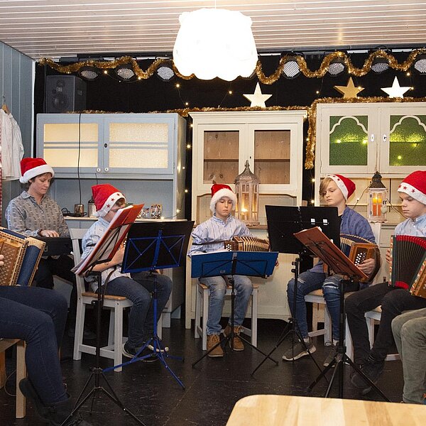 
									Die vielen Gesichter des Samichlaus: Bild 16
								