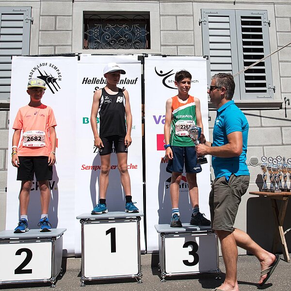 
									Hellebardenlauf 2019: Bild 7
								