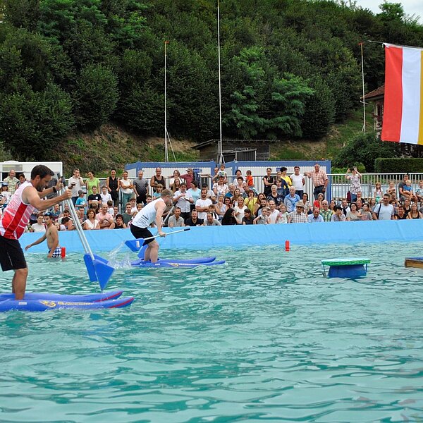 
									Jubiläumsfeier und Seefestspiele - Seeclub Sempach: Bild 17
								