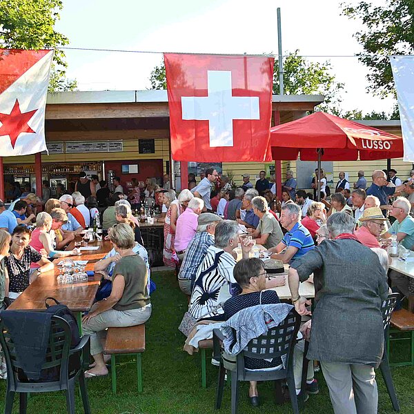 
									1. August: Bild 13
								
