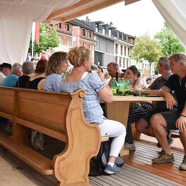 
									65. Zentralschweizerisches Jodlerfest in Sempach: Bild 11
								