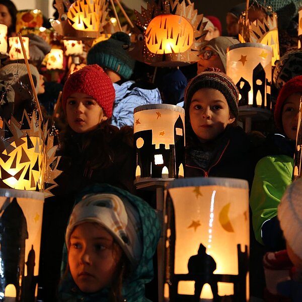 
									Die vielen Gesichter des Samichlaus: Bild 11
								